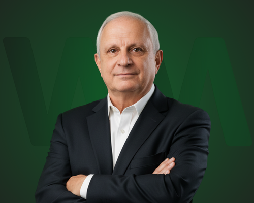 Dr.-Felicio-Savioli​.png